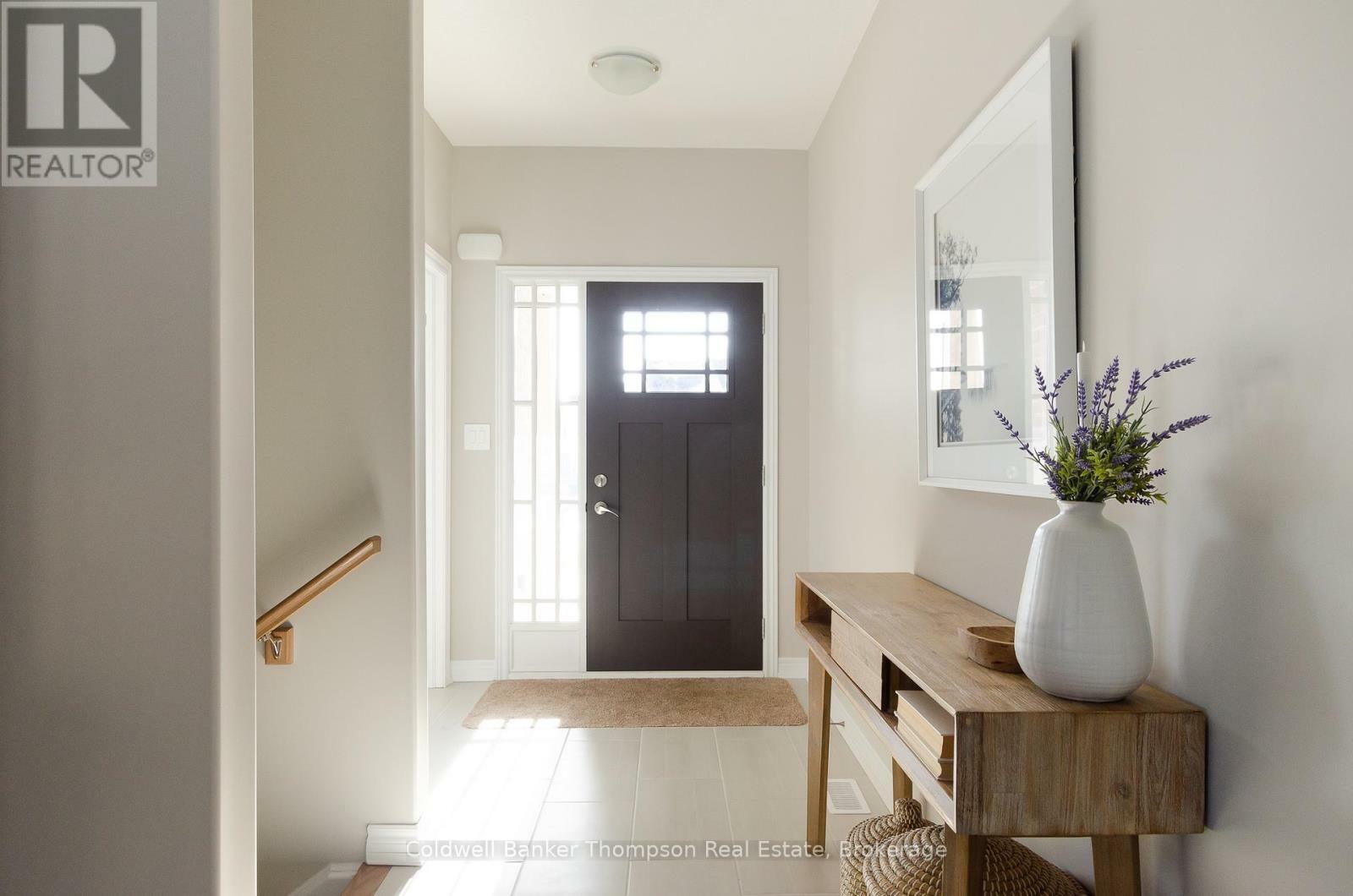 Photo de la propriété: 69 Eaglecrest Avenue ON P1H 0G5