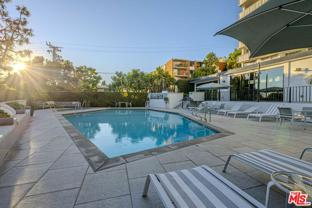 Property Photo: 8787 Shoreham Dr CA 90069