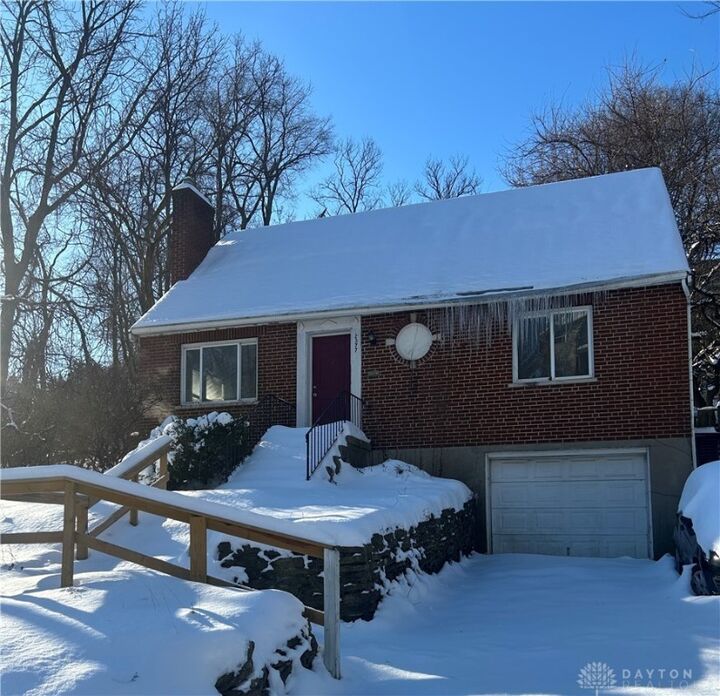 2377 Montana Avenue  Cincinnati OH 45211 photo
