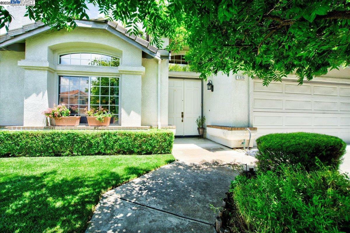 1225 Riesling Cir  Livermore CA 94550 photo