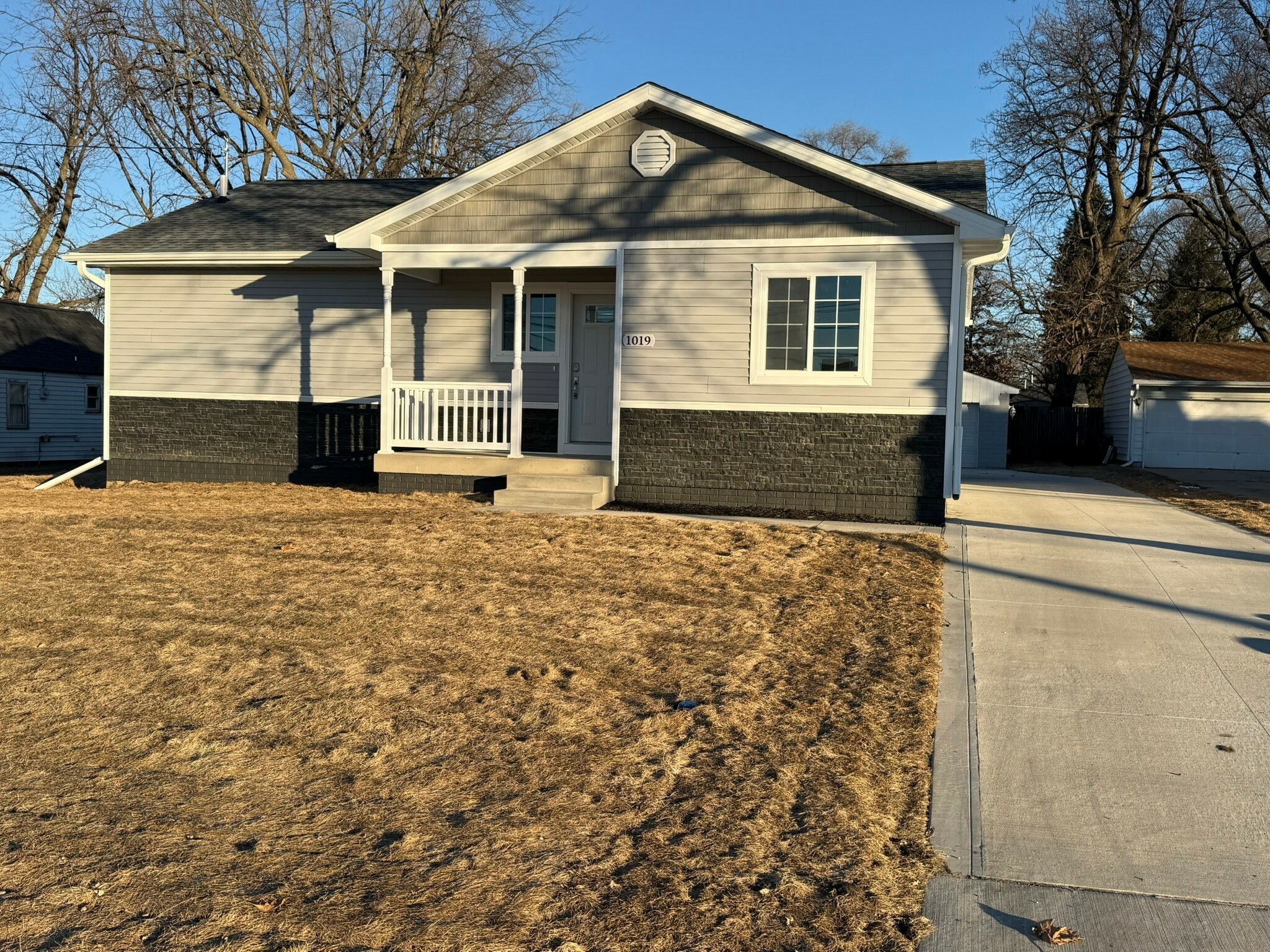 Property Photo:  1019 Wade Street  IA 50315 