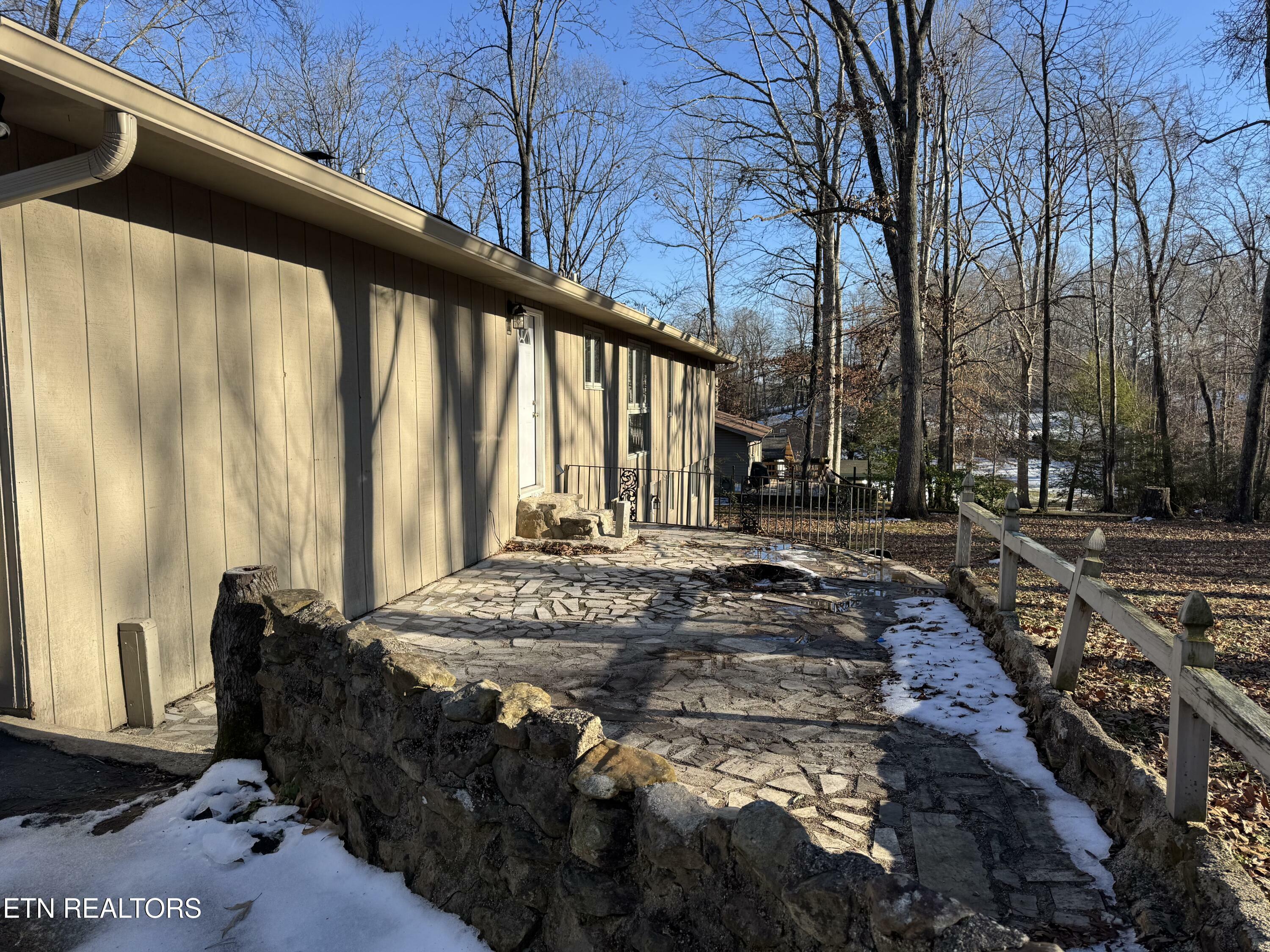 Property Photo:  8305 Sharp Rd  TN 37849 