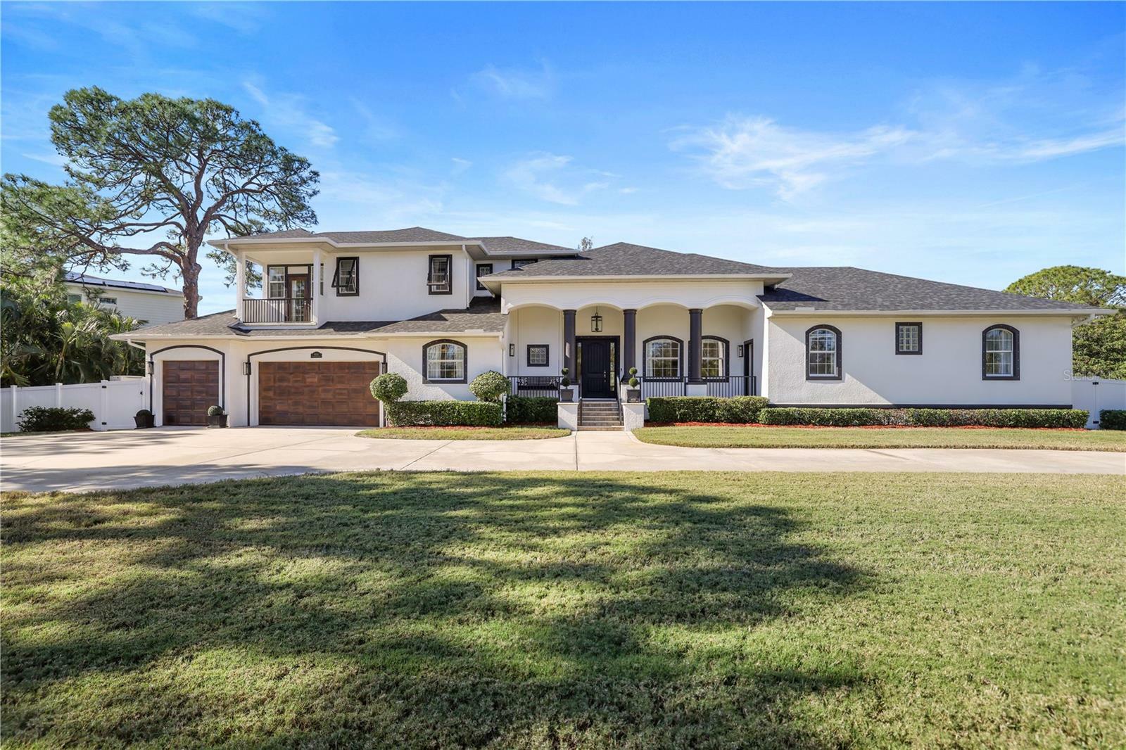 Property Photo: 9050 San Martin Boulevard NE FL 33702