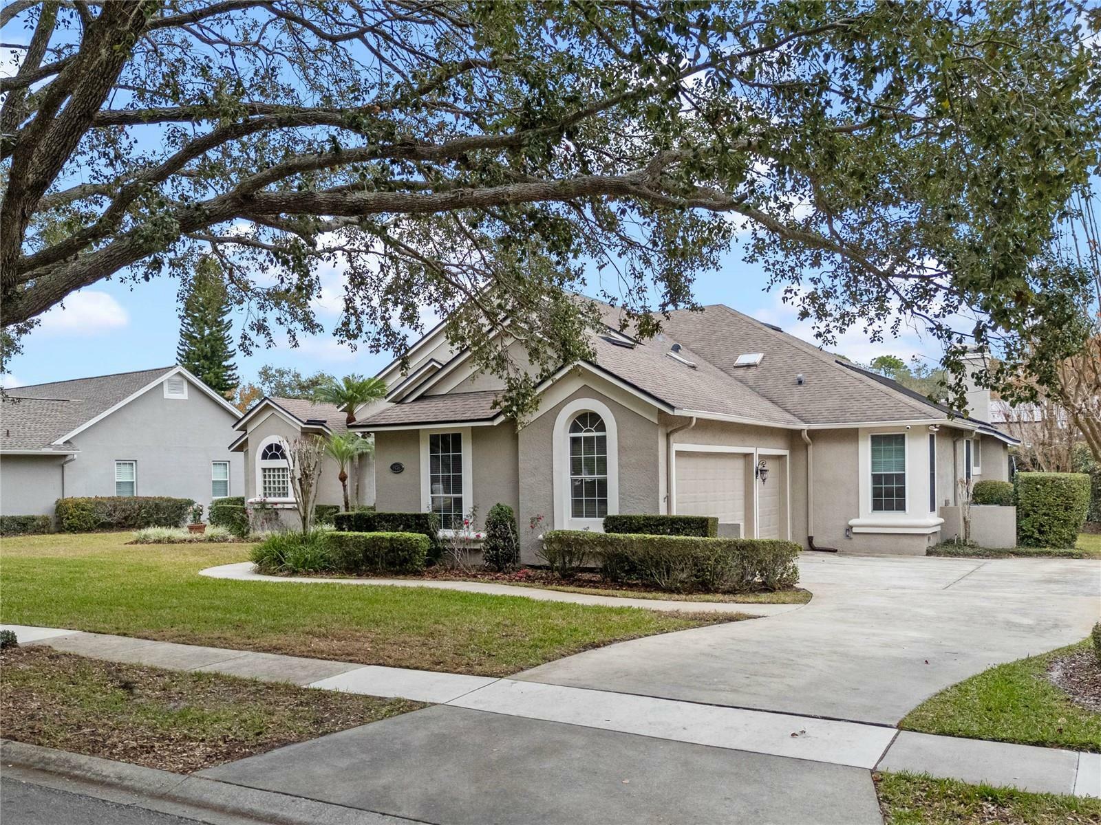 Property Photo:  9436 Wickham Way  FL 32836 