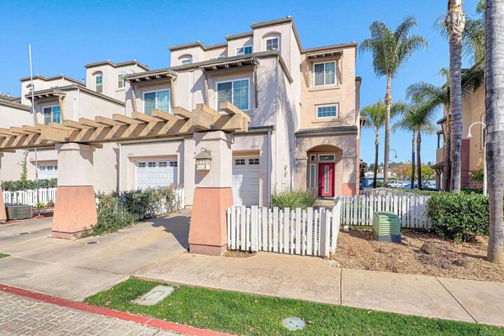 Property Photo:  1575 S Escondido Blvd  CA 92025 