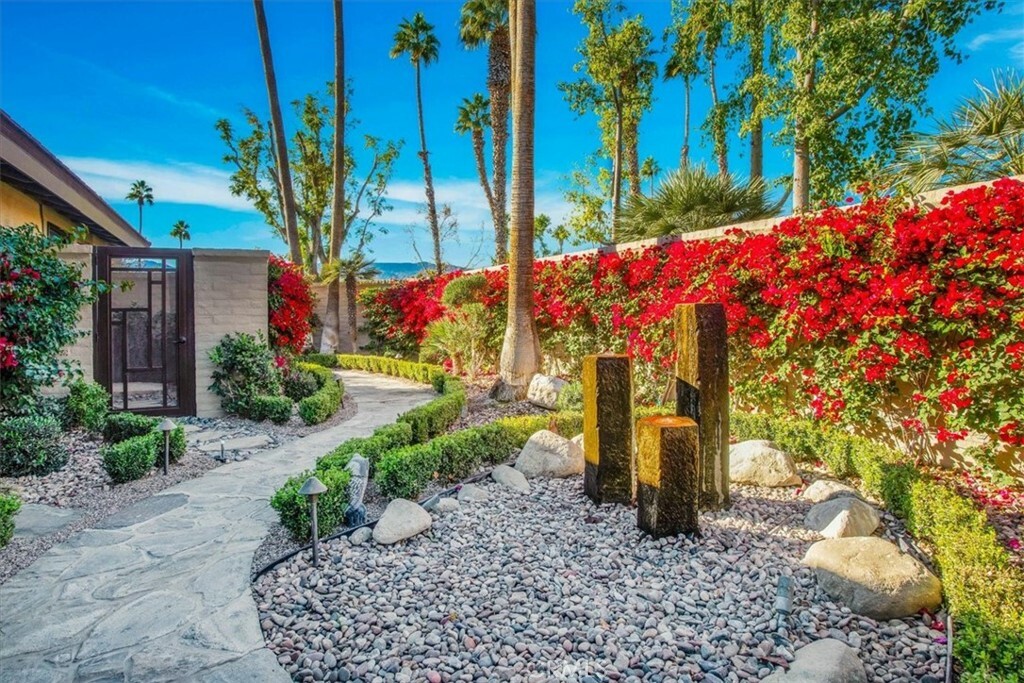 Property Photo:  310 Running Springs Drive  CA 92211 