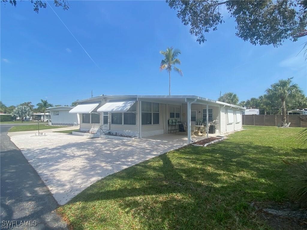 Property Photo:  137 Enchanting Boulevard  FL 34112 