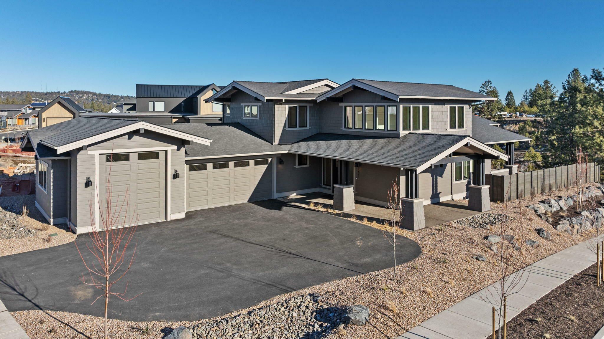 Property Photo: 3231 NW Strickland Way OR 97703