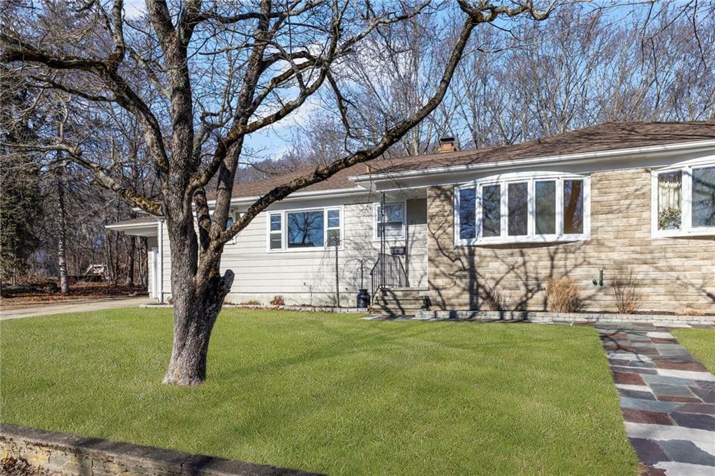 Property Photo:  21 Bowen Street  RI 02919 