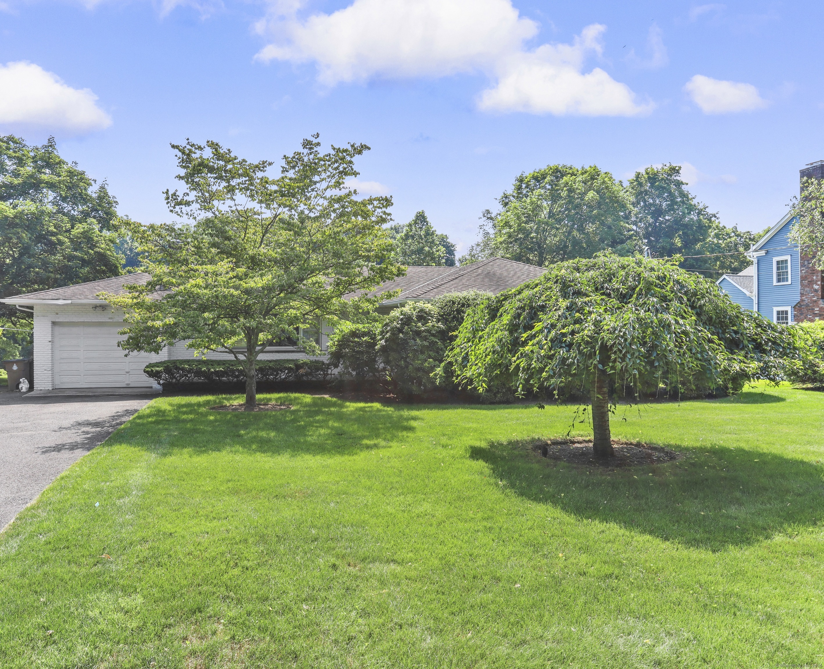 Property Photo:  883 Stillwater Road  CT 06902 