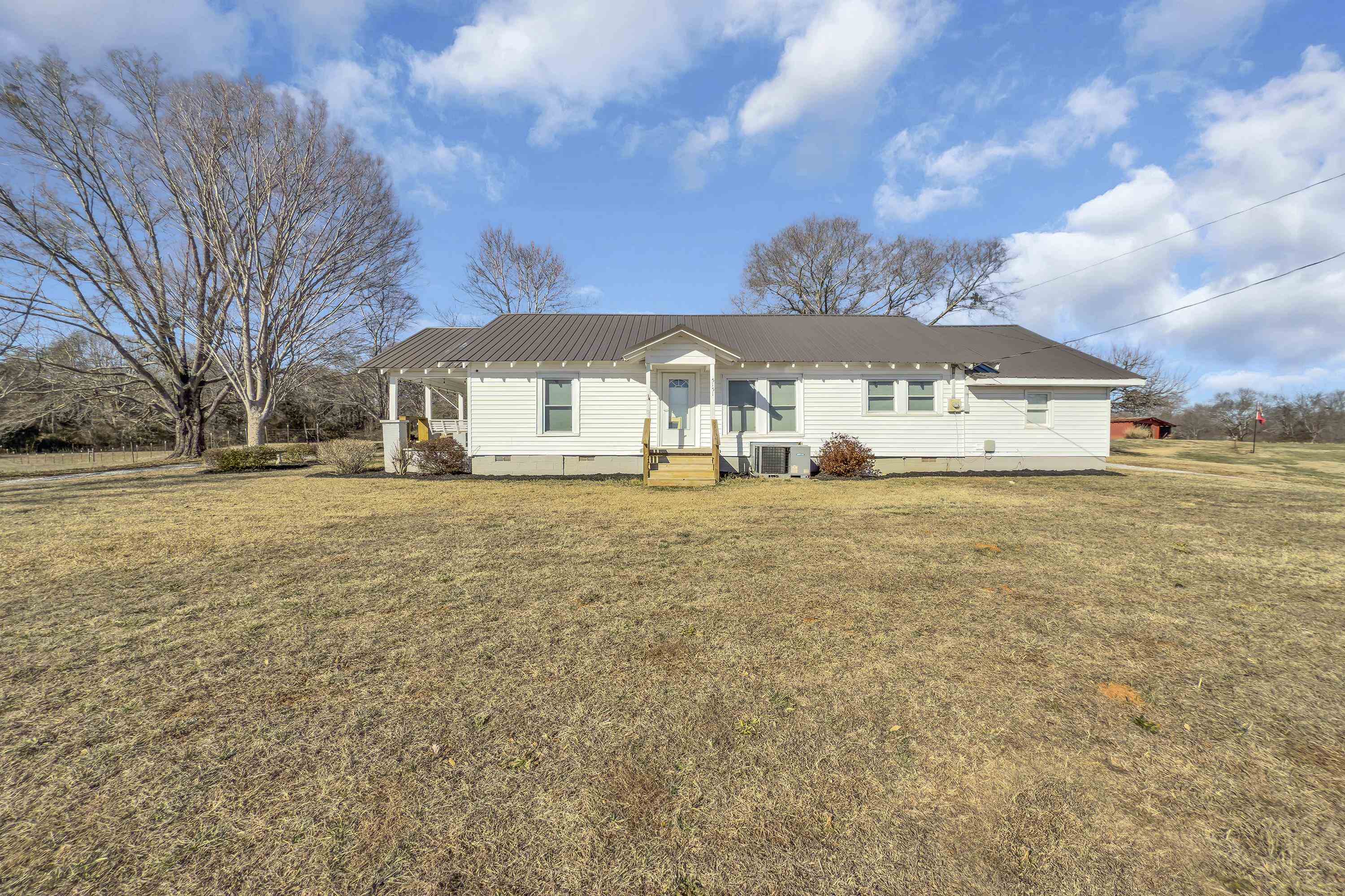 Property Photo:  5151 Henderson Hill Road  SC 29323 