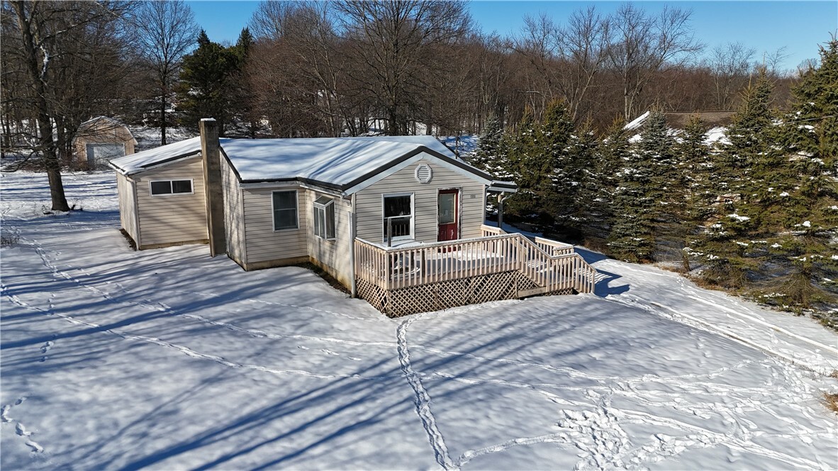 Property Photo:  466 Braden School Rd  PA 15010 