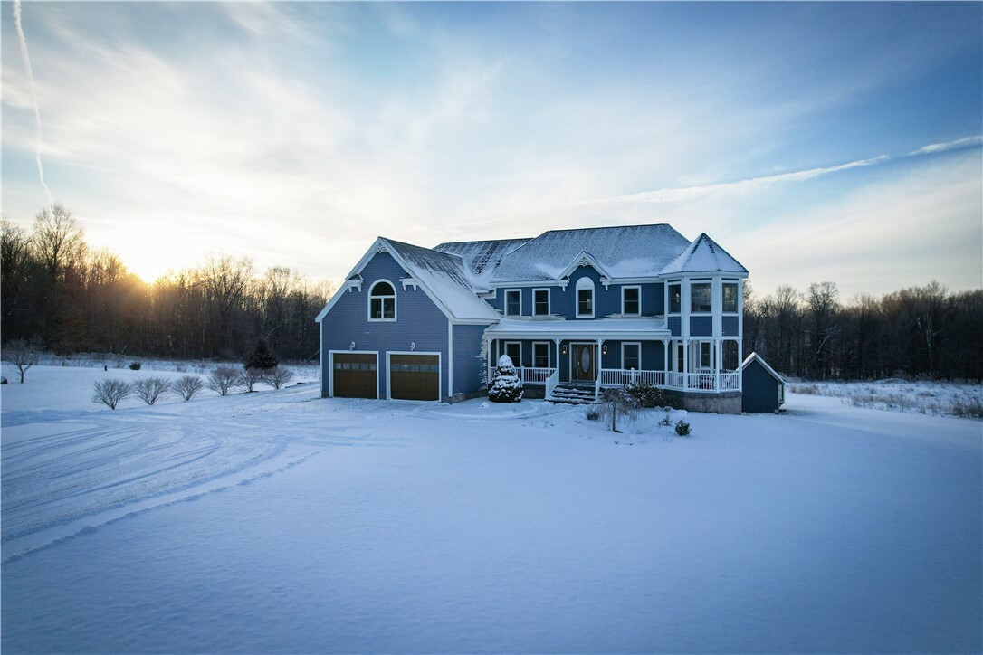 Property Photo: 213 Pleasant Valley Road NY 13073