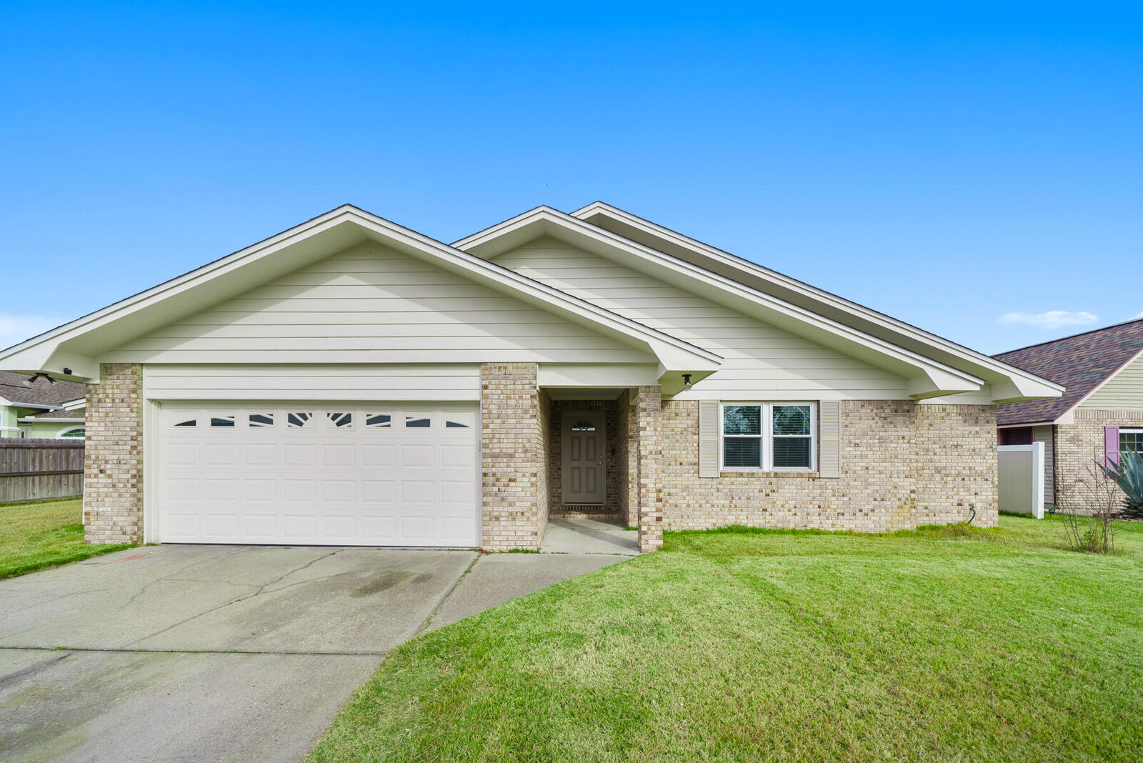 Property Photo: 3312 Pretty Bayou Court FL 32405