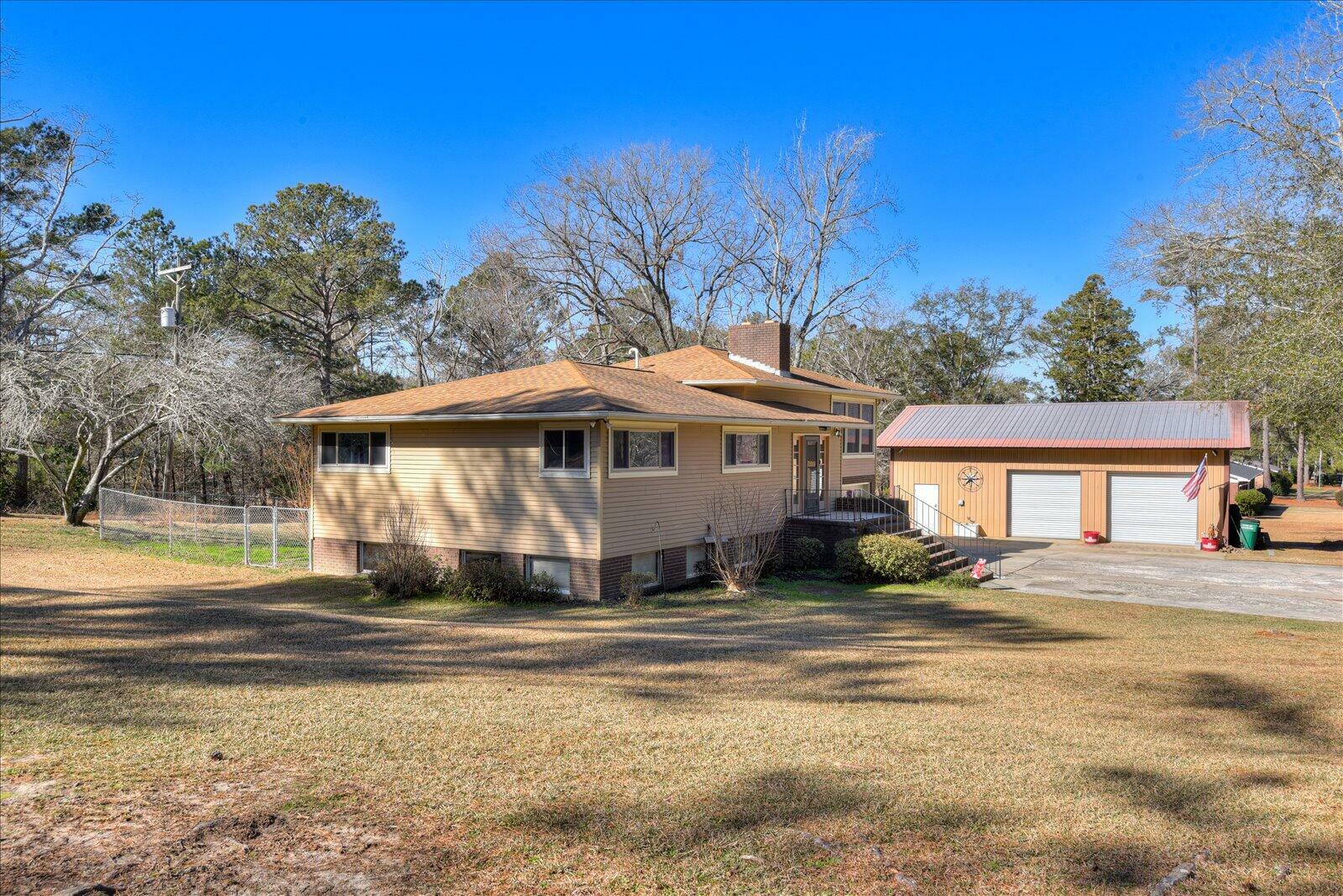 Property Photo:  599 Lee Street  SC 29832 