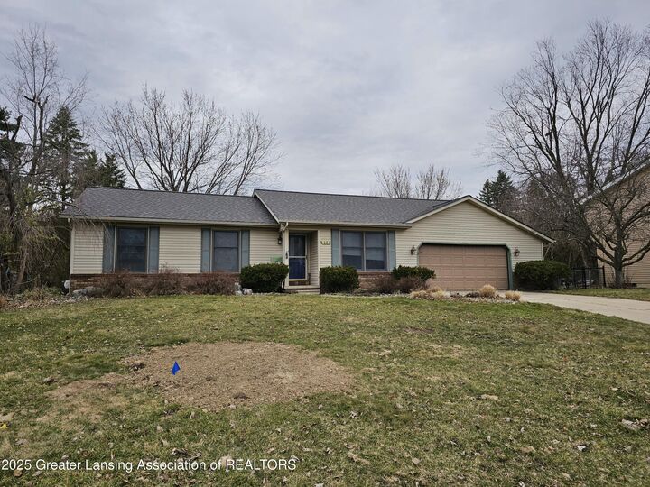 914 Morton Road  Grand Ledge MI 48837 photo