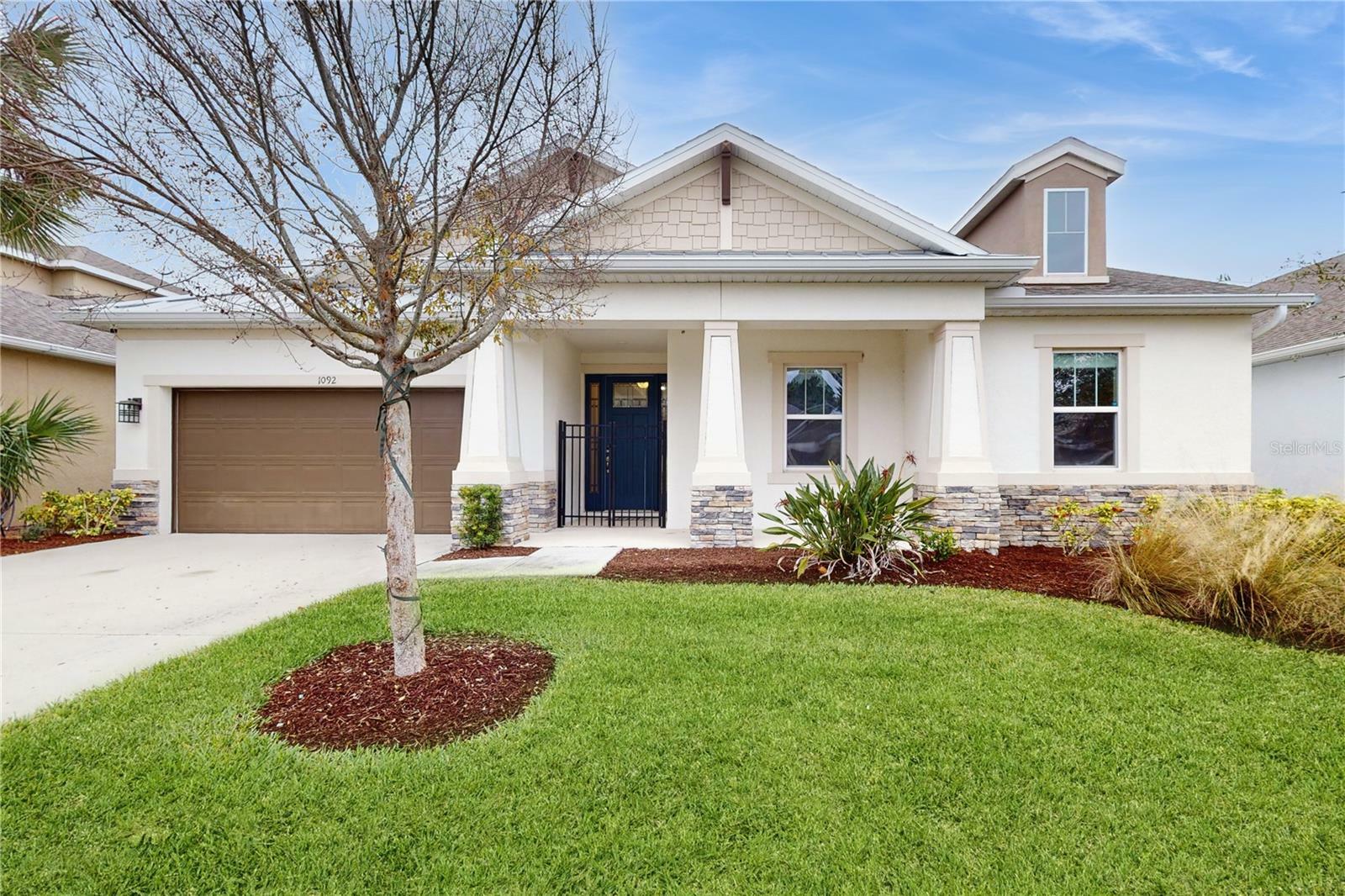 Property Photo: 1092 Lakeside Estates Drive FL 32703