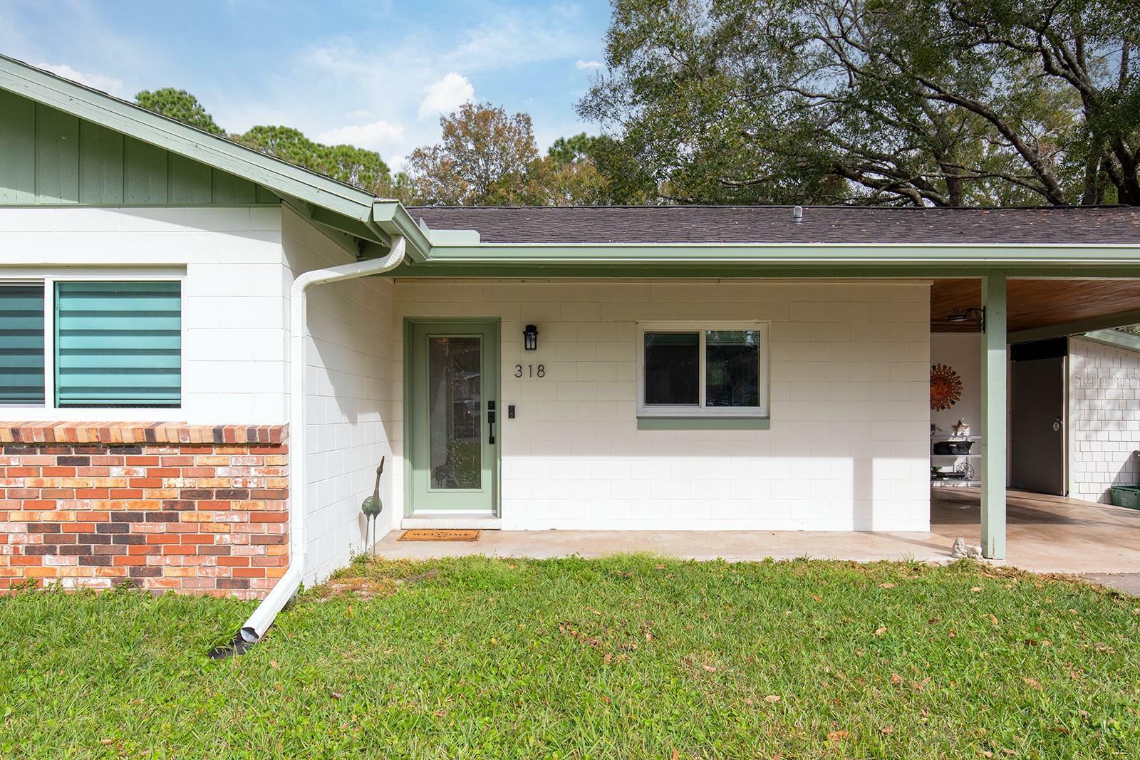 Property Photo:  318 Satsuma Dr  FL 32771 