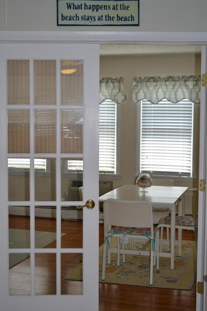 Property Photo:  310 Maryland Avenue  NJ 08742 