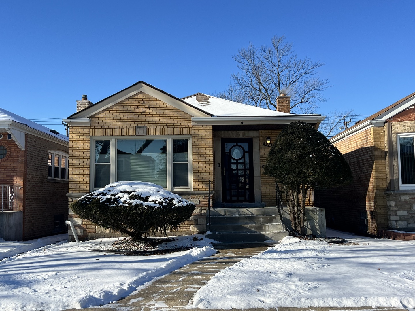 Property Photo: 8842 S Merrill Avenue IL 60617