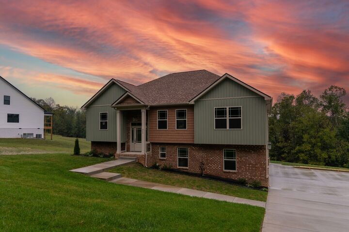 975 Palmyra Rd  Clarksville TN 37040 photo