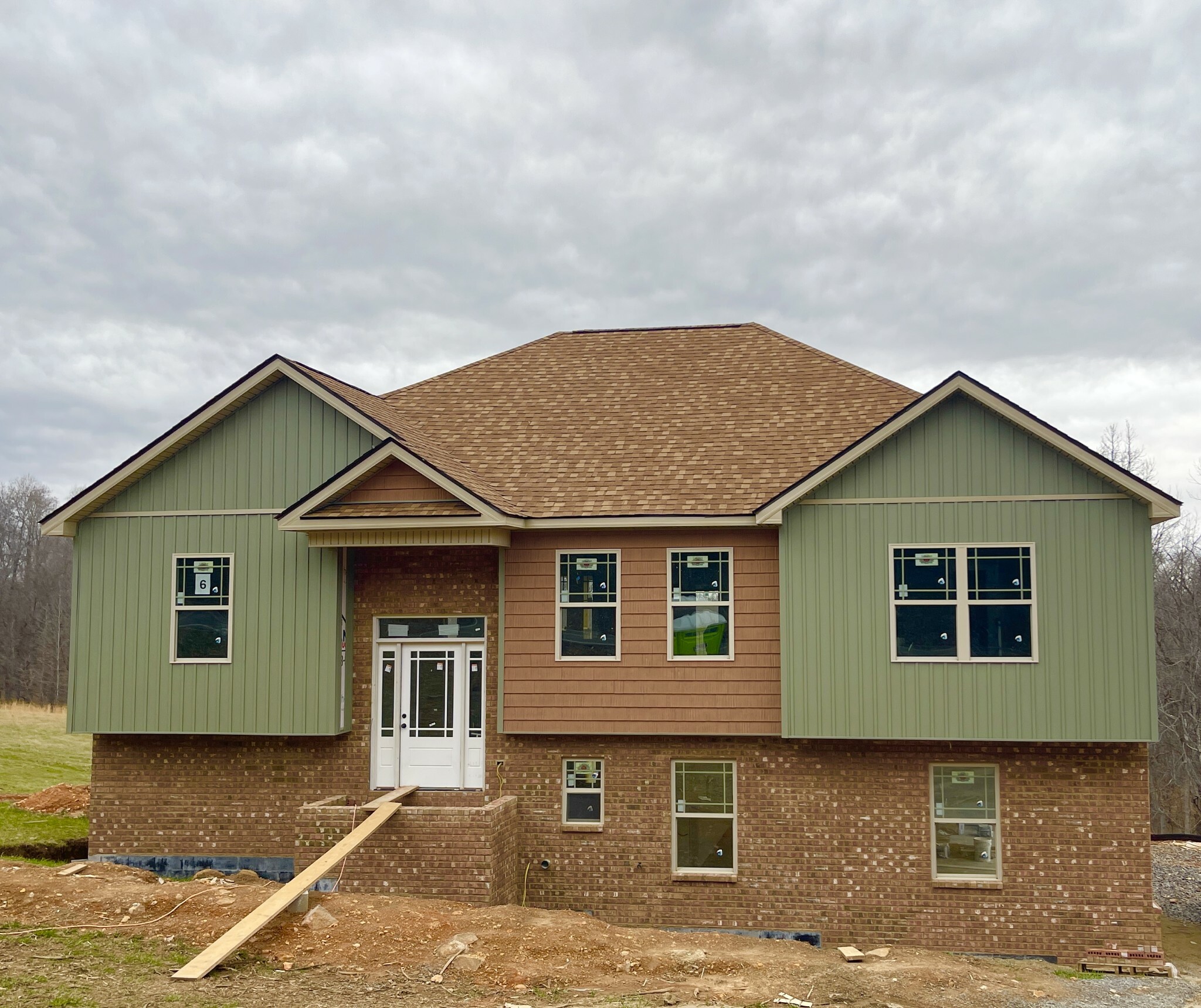 Property Photo: 975 Palmyra Rd TN 37040