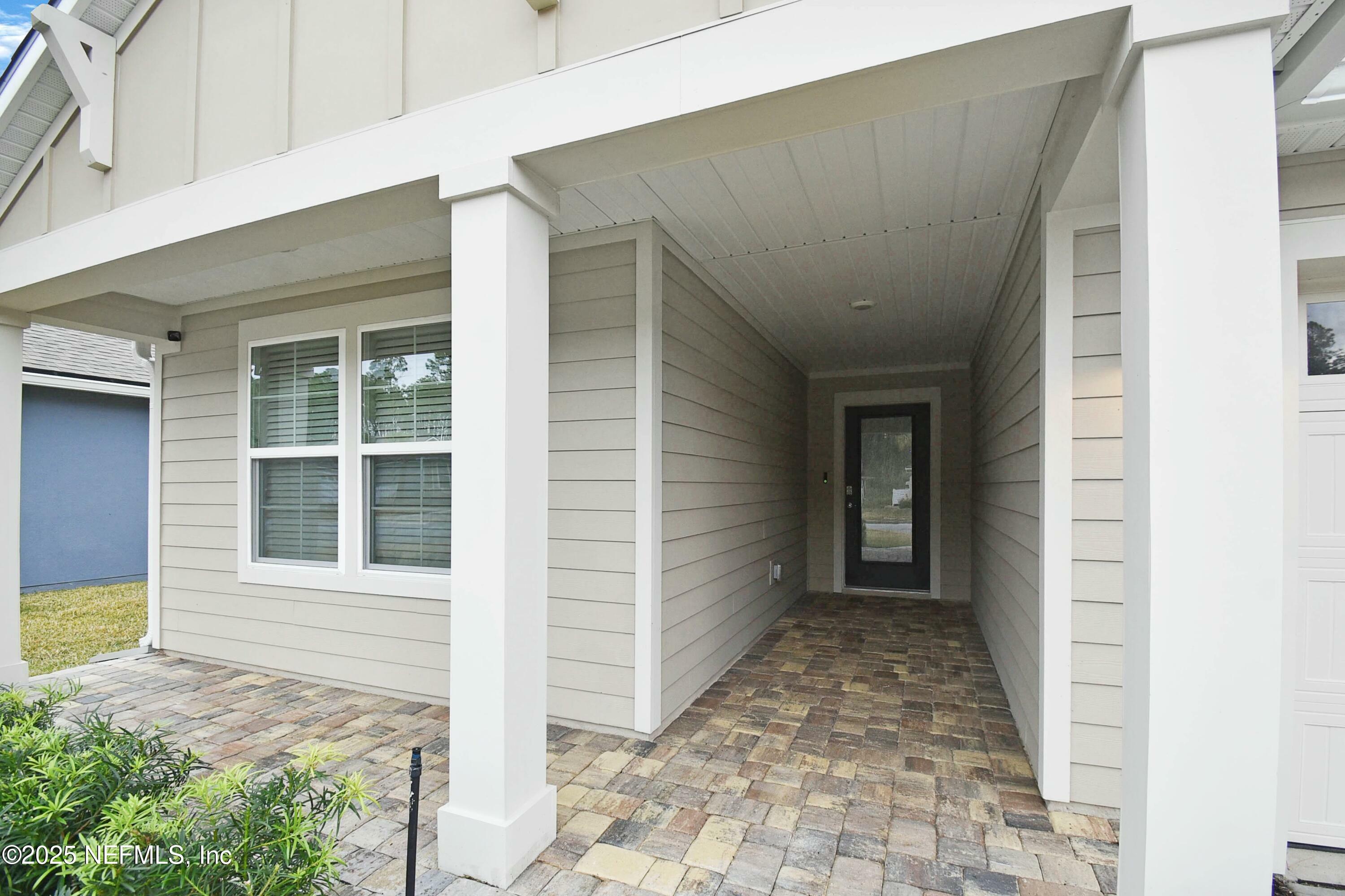 Property Photo:  1399 Parkland Trail  FL 32095 