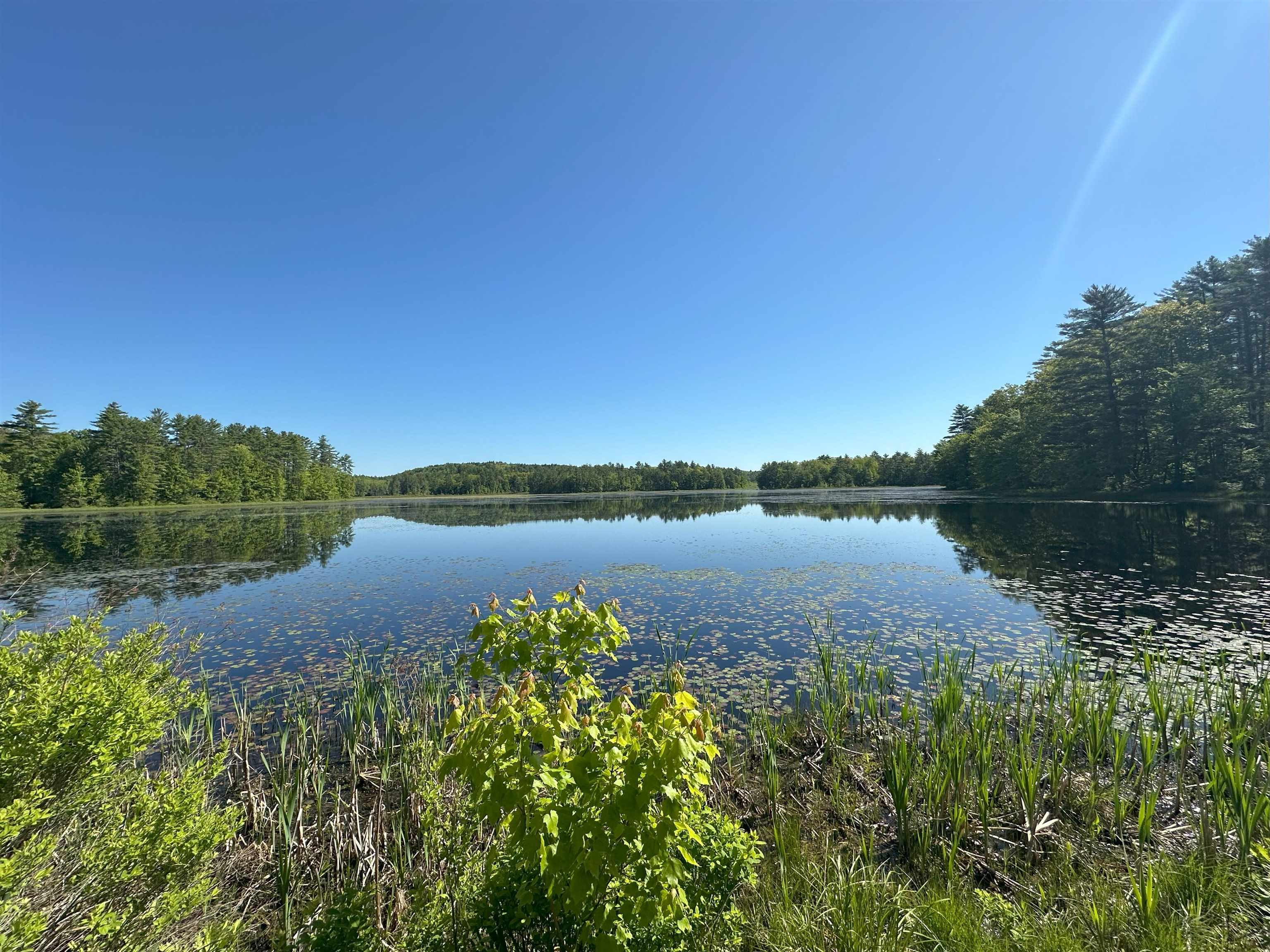 Property Photo: 7 Shelburne Lane NH 03301
