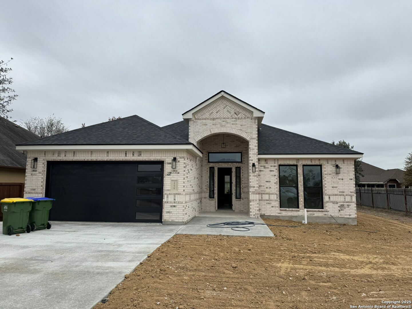 Property Photo:  15619 Echo Ln  TX 78154 