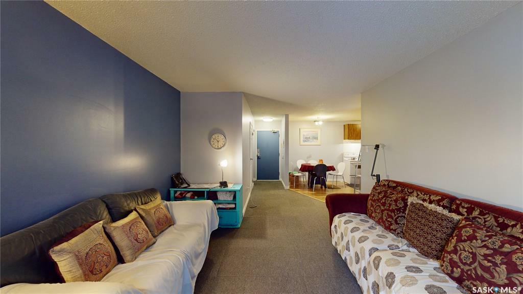 Property Photo: 601 X Avenue S 203 SK S7M 4R7
