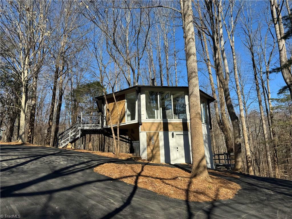 Property Photo:  164 Johnson Ridge Road  NC 28621 