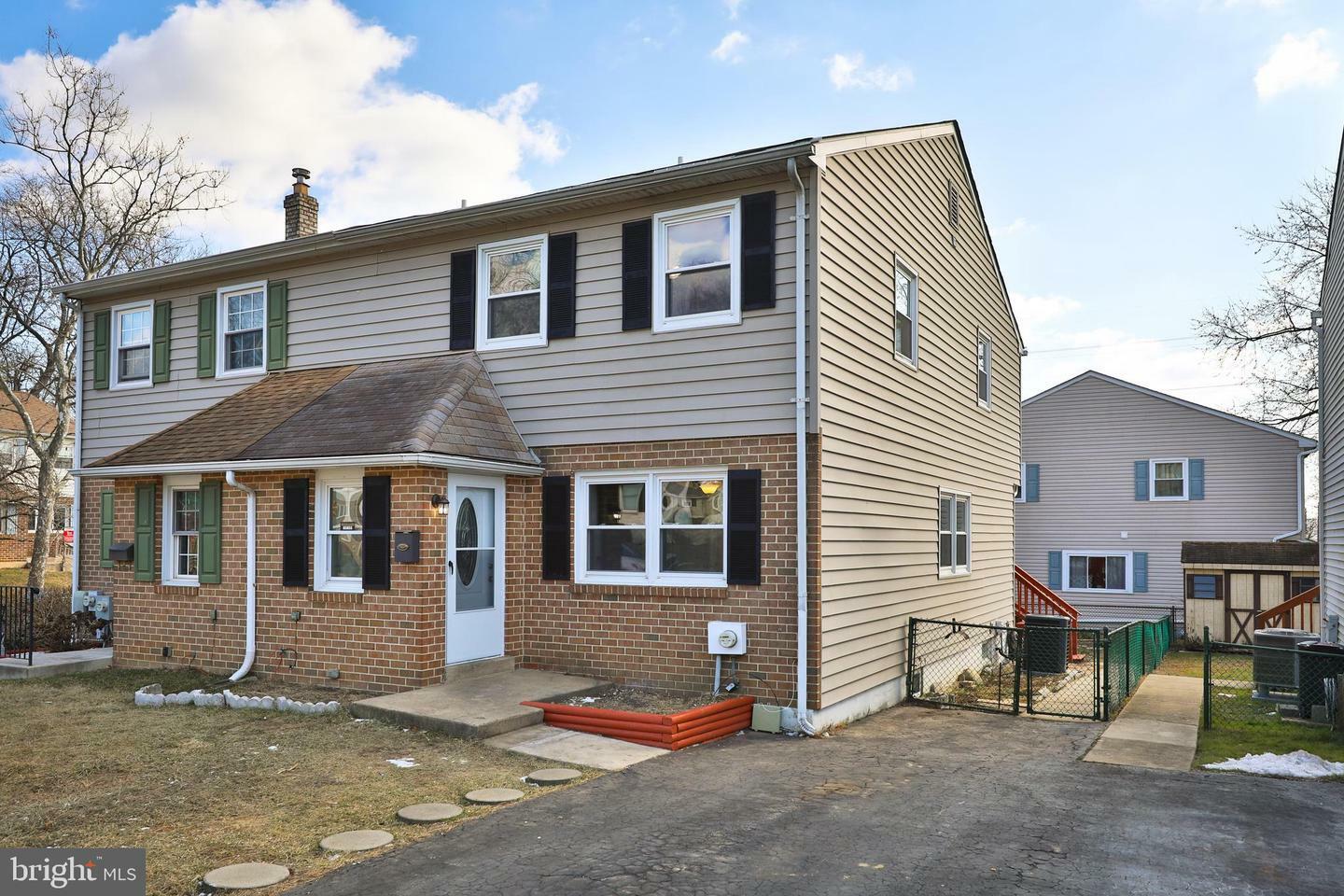 Property Photo:  302 Melling Avenue  PA 19061 