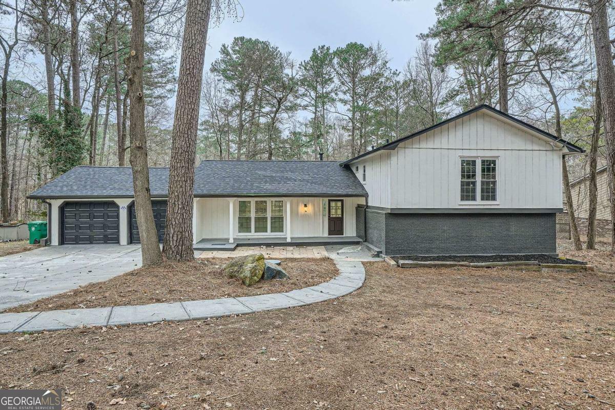 6523 Walden Pond Road  Stone Mountain GA 30087 photo