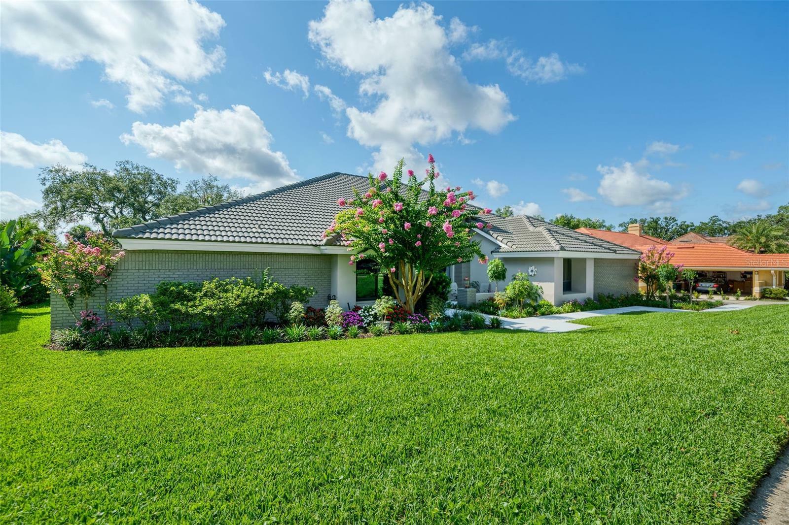 Property Photo:  365 N Spaulding Cove  FL 32746 