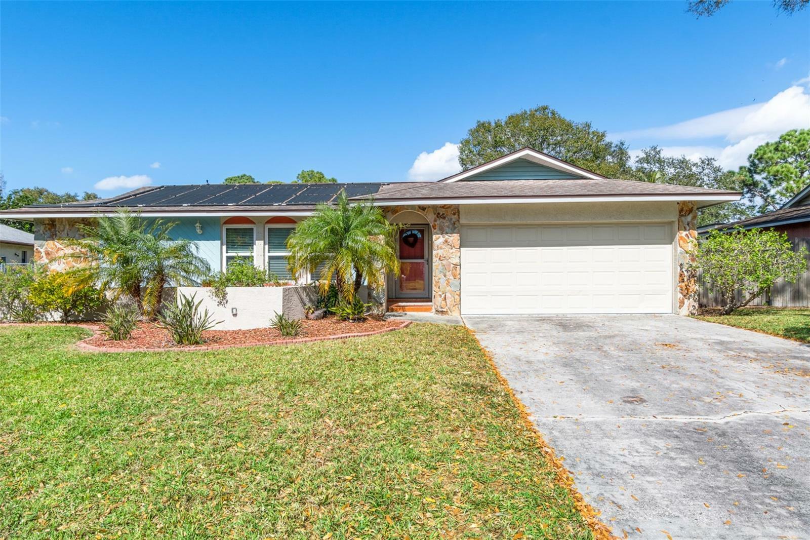 Property Photo:  8460 Parkwood Boulevard  FL 33777 