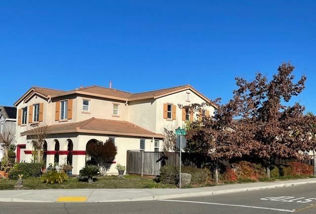 Property Photo:  301 Shady Oak Drive  CA 94561 