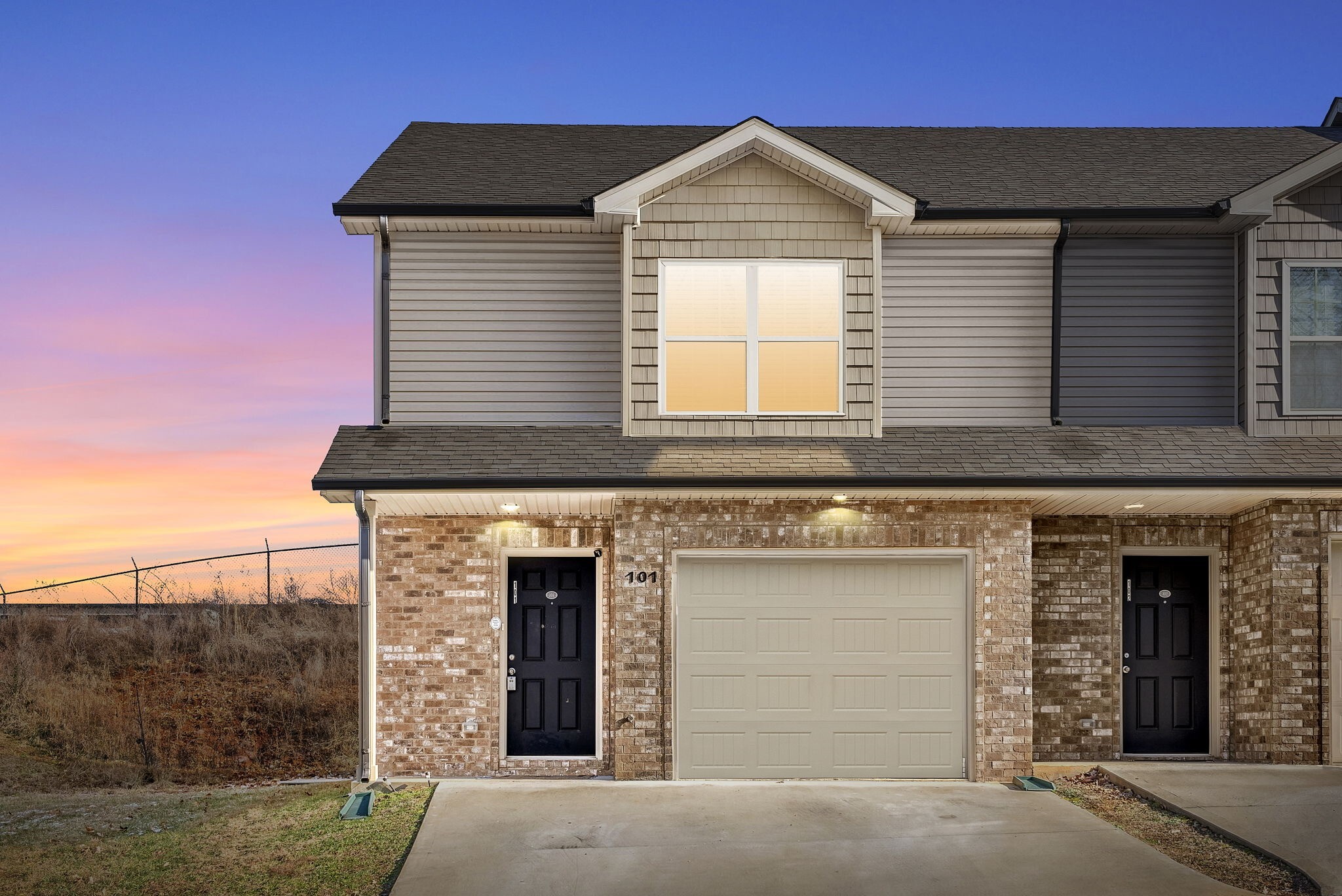 Property Photo:  135 Country Ln 101  TN 37043 