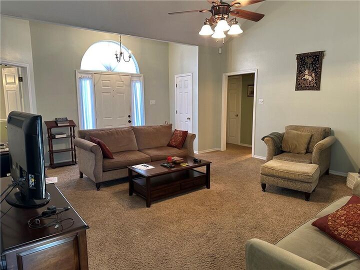 Property Photo: 146 Woodcrest Drive LA 70433