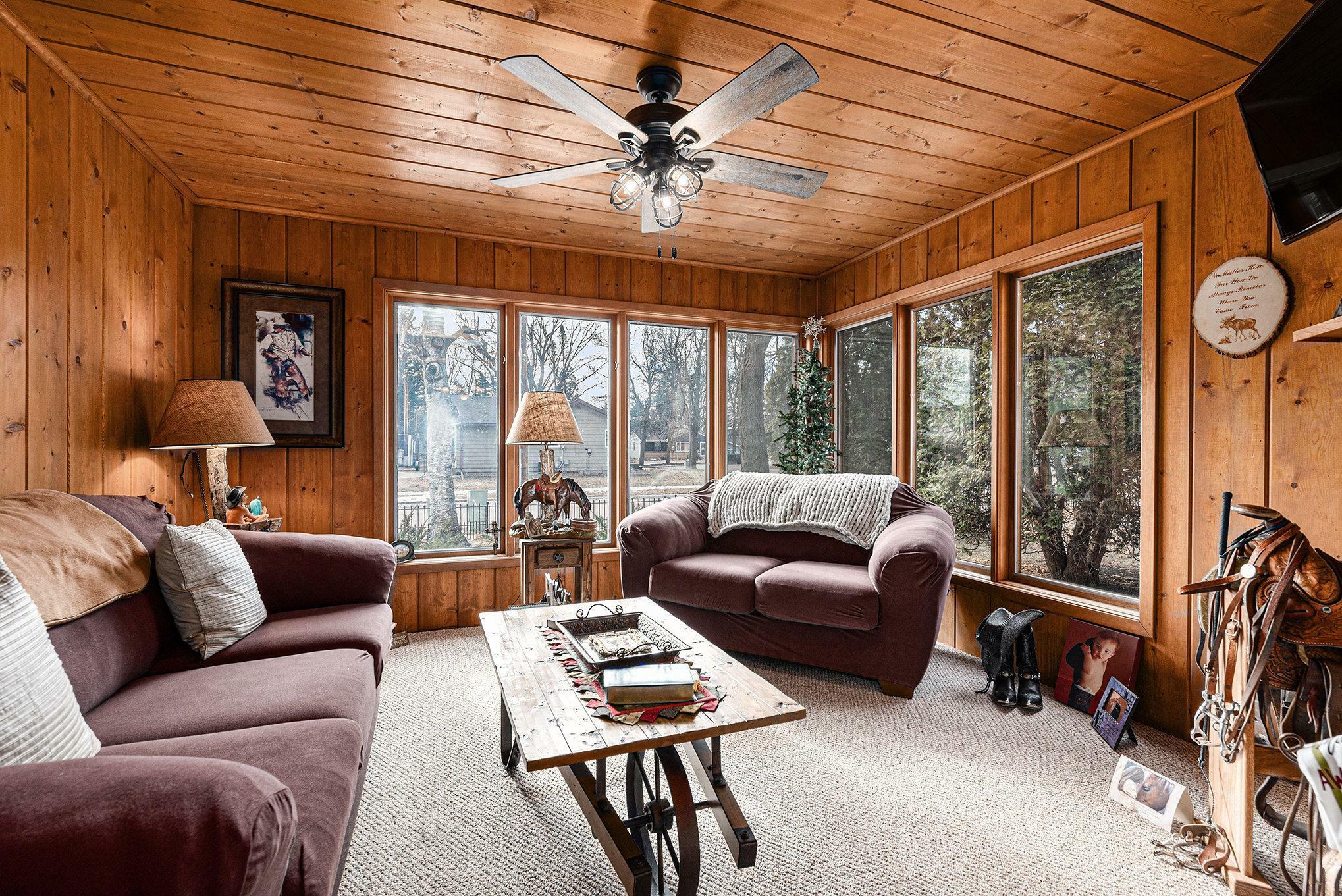 Property Photo:  10 Park Drive  MN 56172 