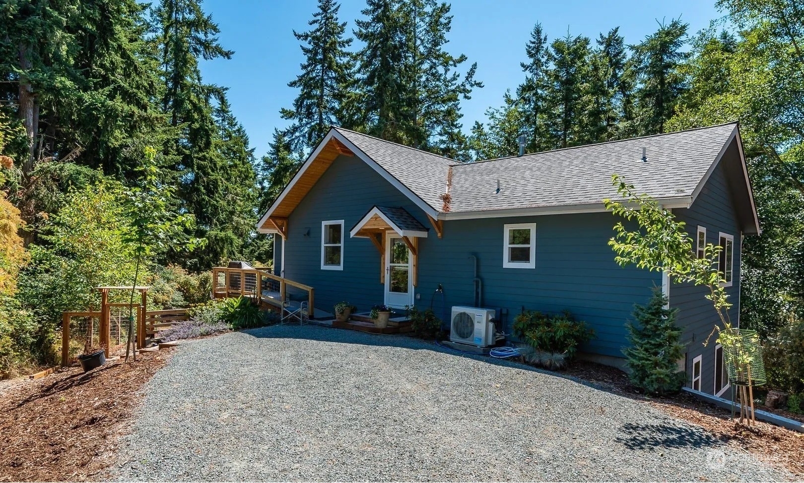 Property Photo:  713 NE Circle Drive  WA 98239 