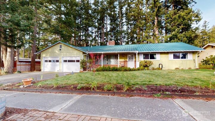1760 NE 11th Avenue  Oak Harbor WA 98277 photo