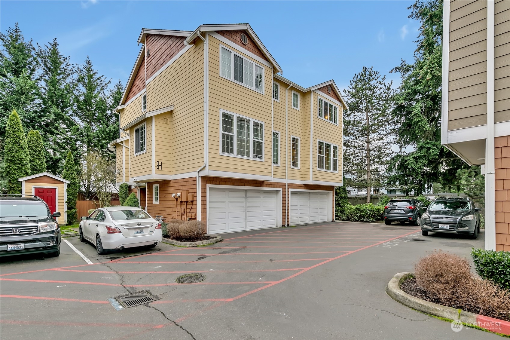 11023 SE 240th Street H2  Kent WA 98031 photo