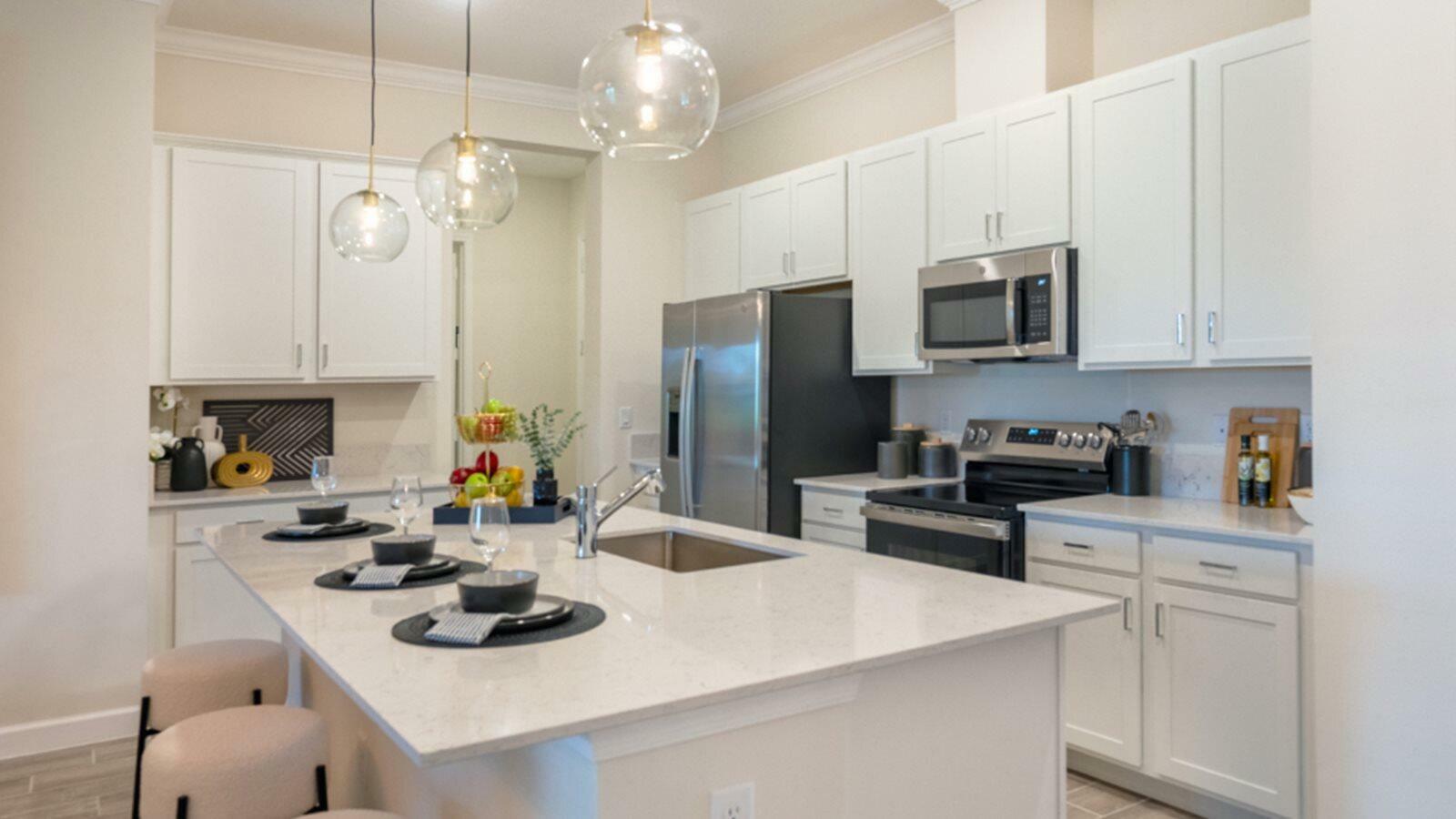 Property Photo: 1337 SE Crosswood Way FL 34984