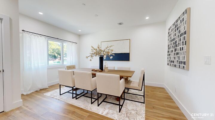 Property Photo: 18 Harris Lane NY 10309