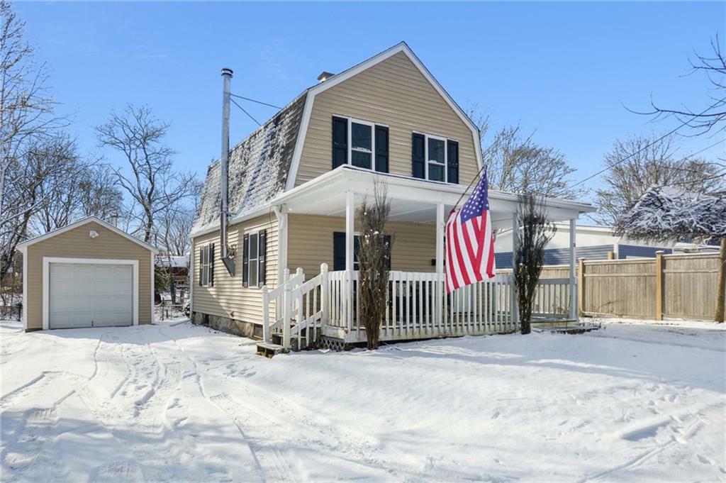 Property Photo:  13 Hope Court  RI 02879 