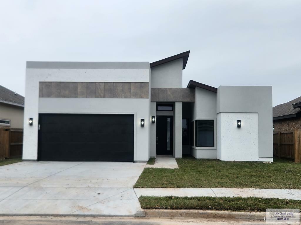 Property Photo: 3483 Sandalwood Dr TX 78526