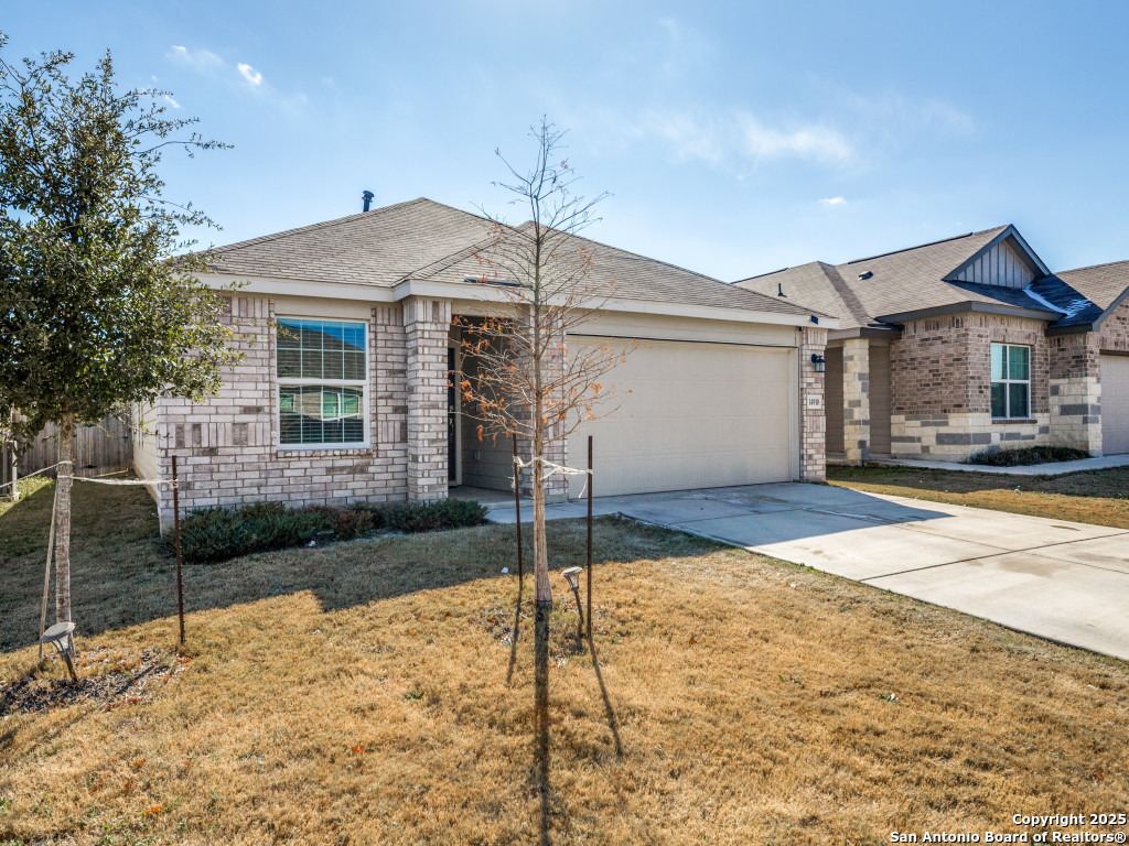 Property Photo: 14910 Bog Ml TX 78254