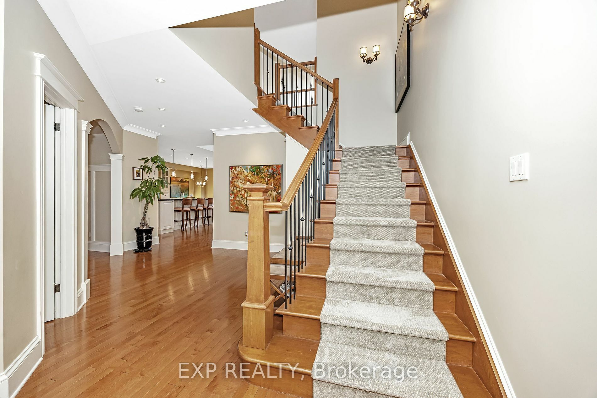 Property Photo:  685 Denbury Ave  ON K2A 2P2 