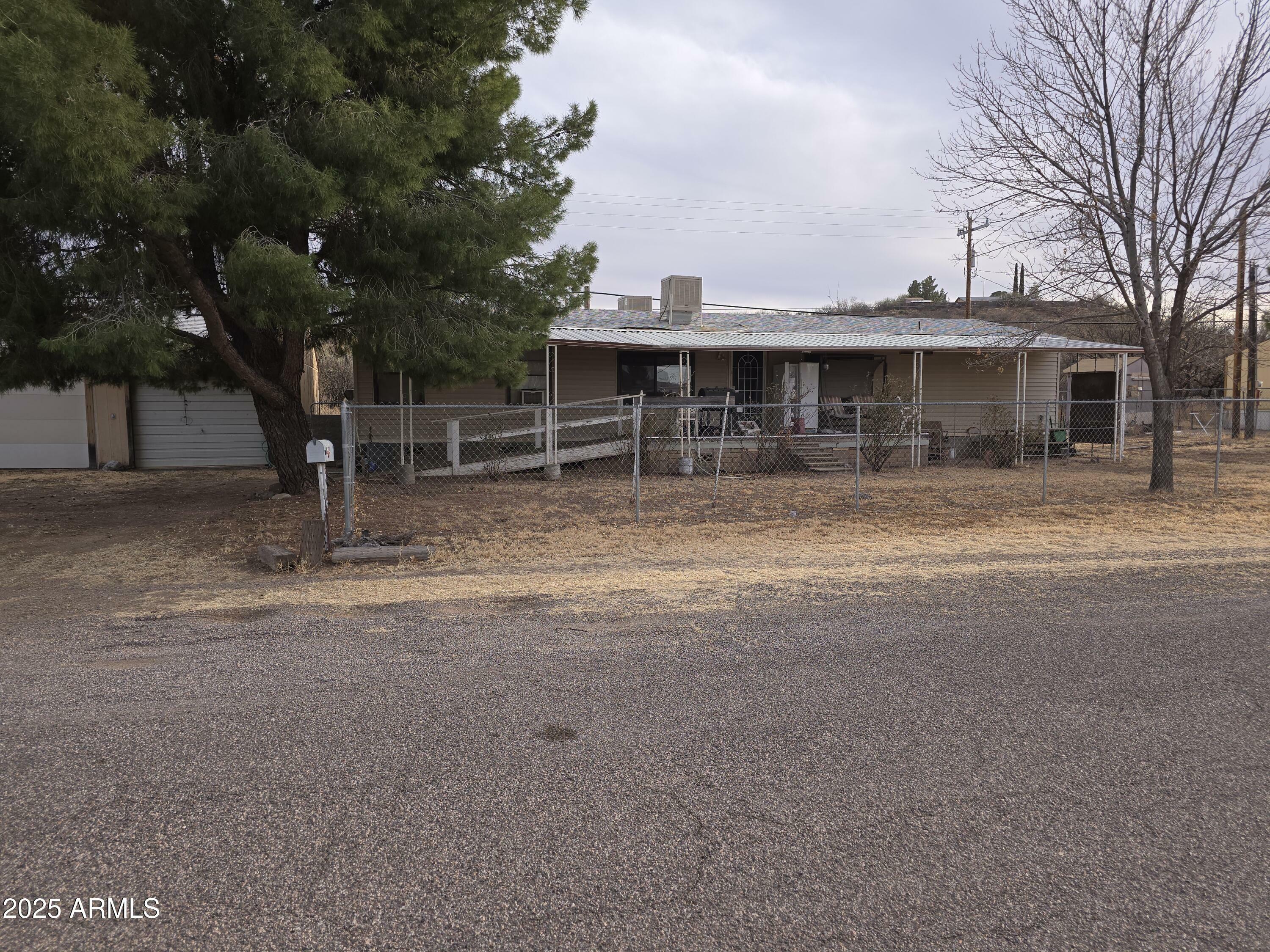 Property Photo:  422 E Apache Street  AZ 85616 