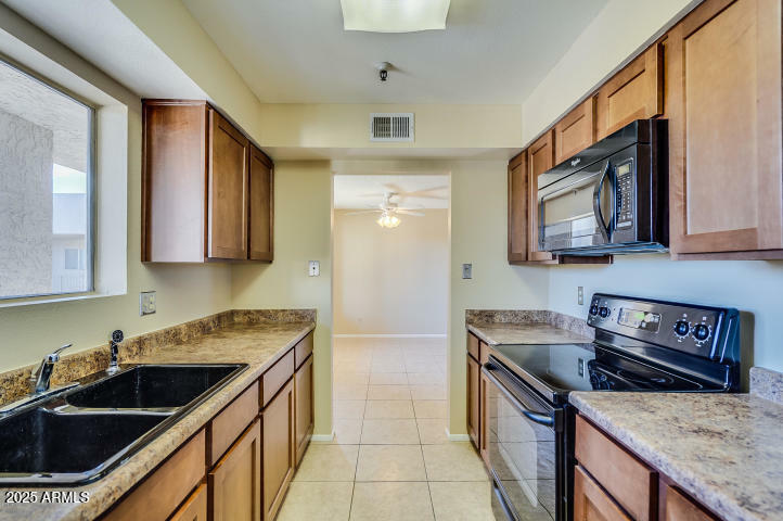 Property Photo: 7474 E Earll Drive 317 AZ 85251